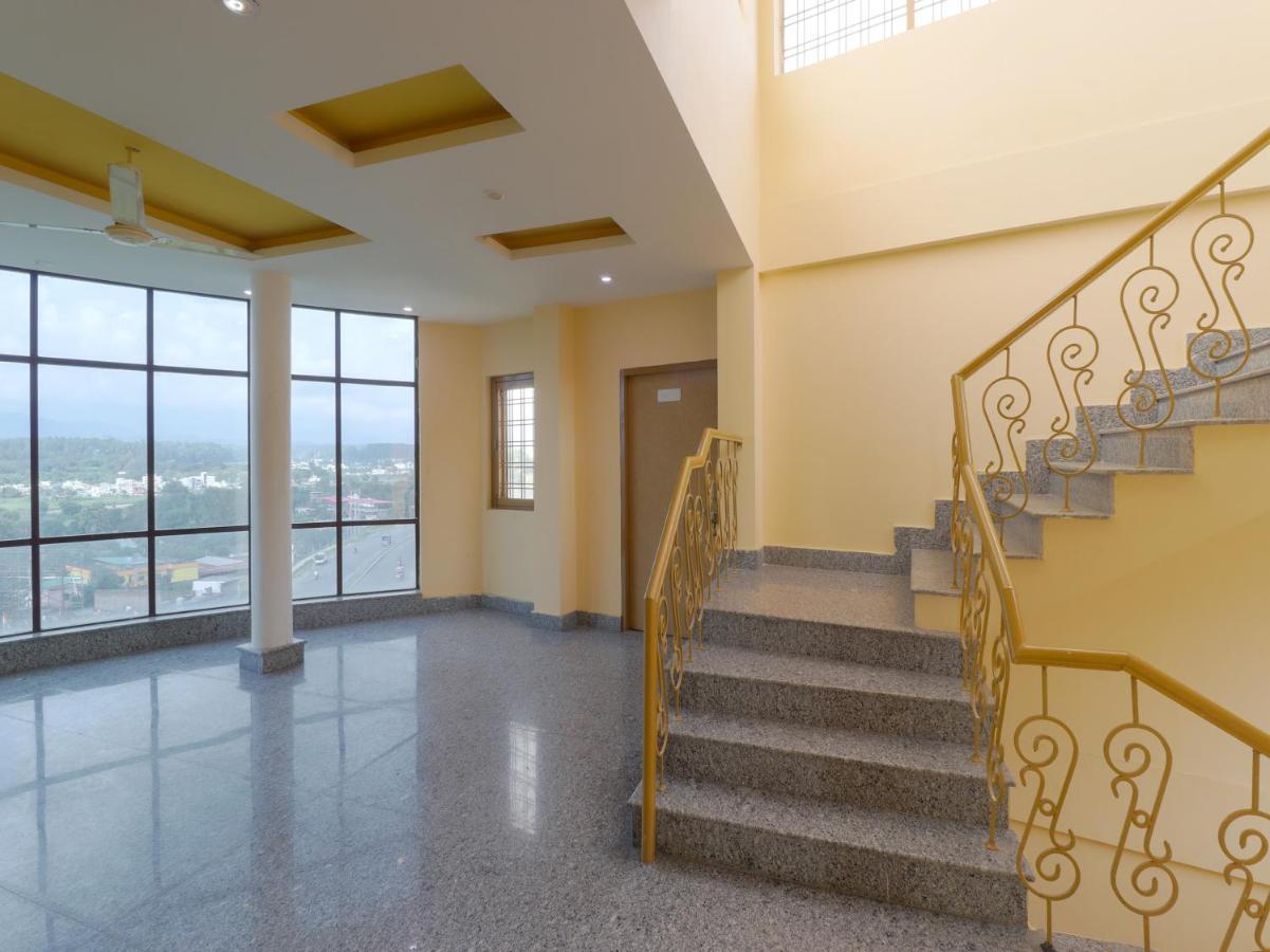SPOT ON 82236 Aryan Home Stay Jhajra Bagian luar foto